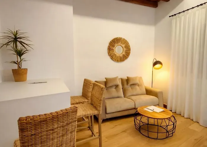 Casa Amelia Daire Toledo